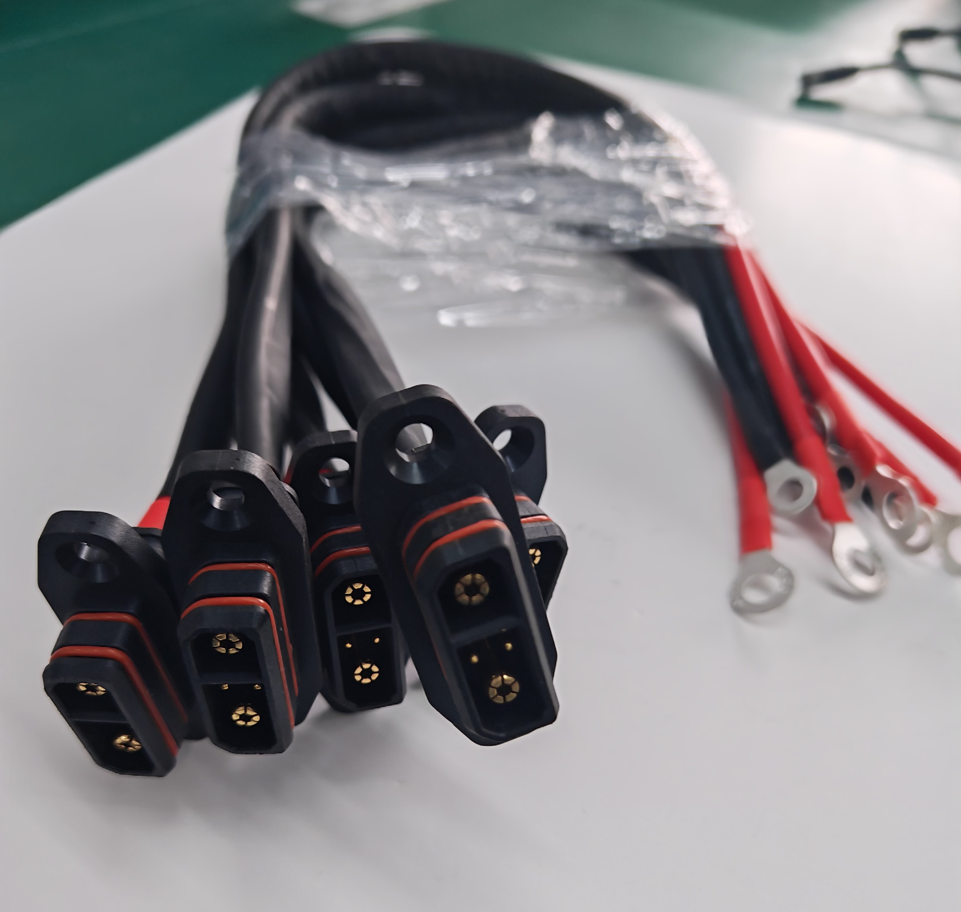 Designing Scalable Battery Pack Connector Solutions for Various EV Models