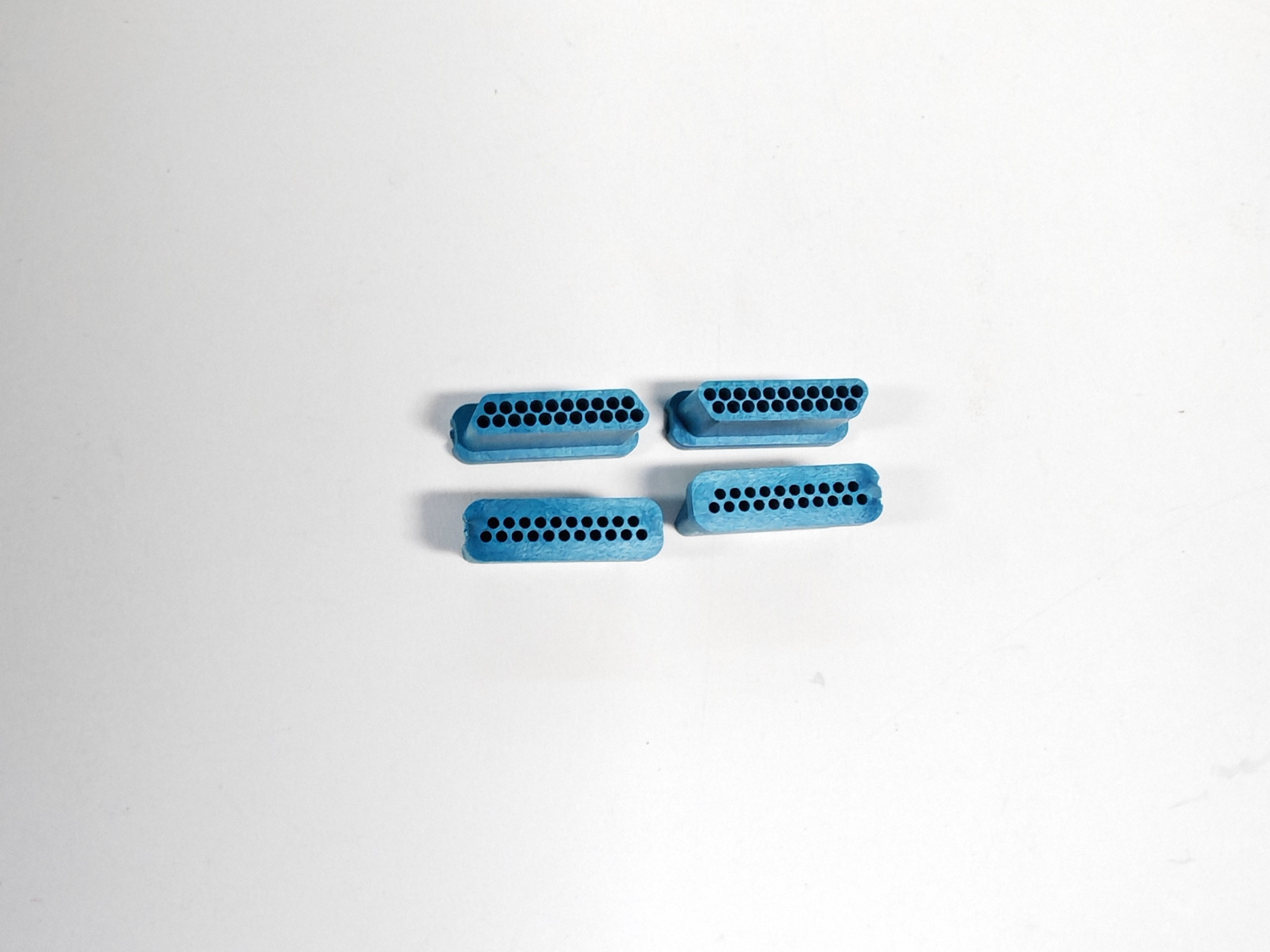 Features Defining 8pin 5pin Connectors in Military and Battery Pack Implementations